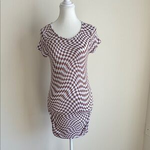 NWT Taupe Checkered Rouched Mini Dress Size XL runs smaller